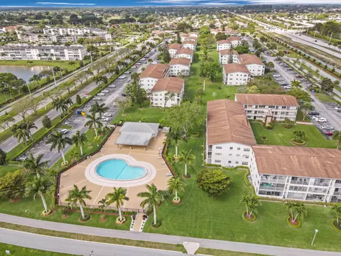 48 Suffolk B, Boca Raton, FL 33434 photo 25