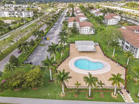 48 Suffolk B, Boca Raton, FL 33434 photo 27
