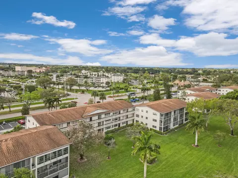 48 Suffolk B, Boca Raton, FL 33434 photo 19
