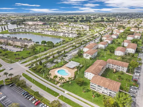 48 Suffolk B, Boca Raton, FL 33434 photo 23