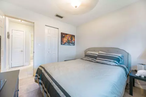 9840 SW 85th Ter, Miami, FL 33173 photo 24