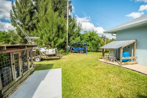 8060 SE Paulson Ave, Stuart, FL 34997 photo 38