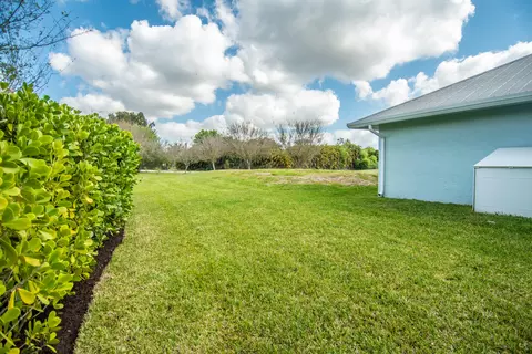 8060 SE Paulson Ave, Stuart, FL 34997 photo 40