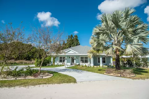 8060 SE Paulson Ave, Stuart, FL 34997 photo 4