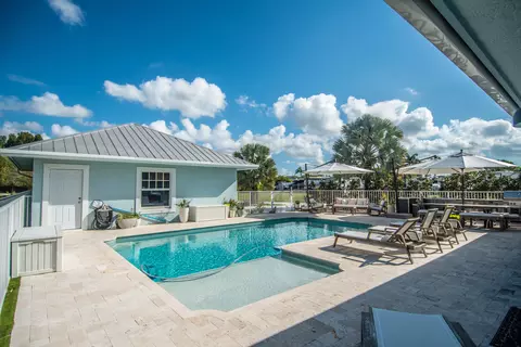 8060 SE Paulson Ave, Stuart, FL 34997 photo 7