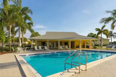 1052 Keystone Dr #C, Jupiter, FL 33458 photo 4