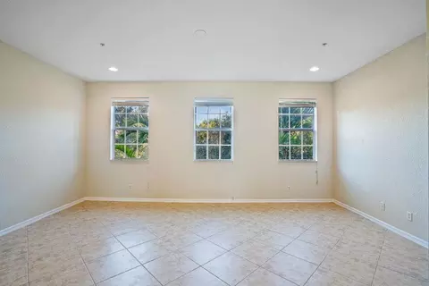 249 E Bay Cedar Cir, Jupiter, FL 33458 photo 4
