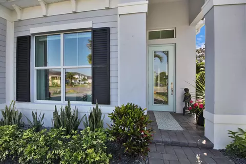 4592 SW Millbrook Ln, Stuart, FL 34997 photo 2