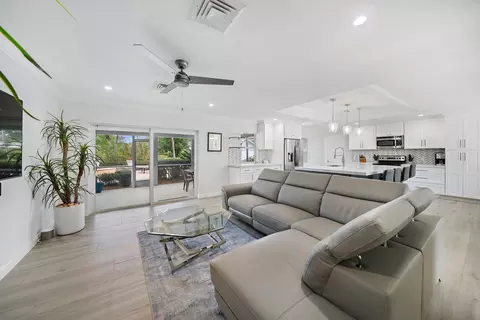 5895 Keith Rd, Jupiter, FL 33458 photo 13