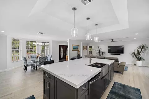 5895 Keith Rd, Jupiter, FL 33458 photo 9