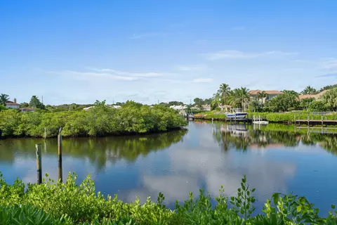 287 Regatta Dr, Jupiter, FL 33477 photo 2