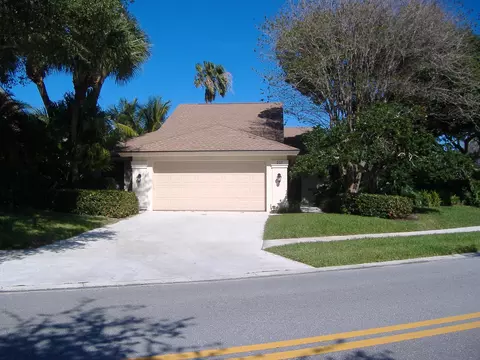 217 River Park Dr, Jupiter, FL 33477 photo 2