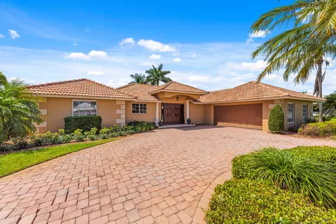 3694 SE Fairway East E, Stuart, FL 34997 photo 1