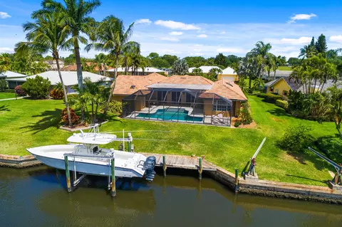 3694 SE Fairway East E, Stuart, FL 34997 photo 3