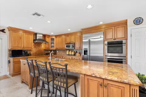 3694 SE Fairway East E, Stuart, FL 34997 photo 9