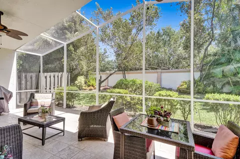 10431 Utopia Cir E, Boynton Beach, FL 33437 photo 22