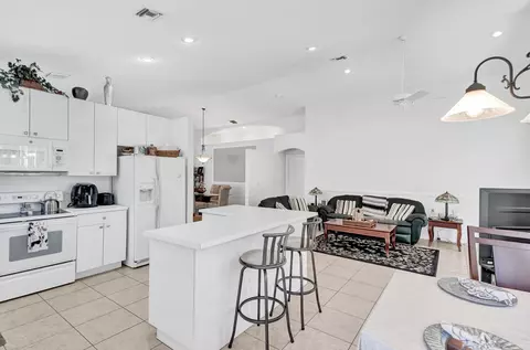10431 Utopia Cir E, Boynton Beach, FL 33437 photo 14