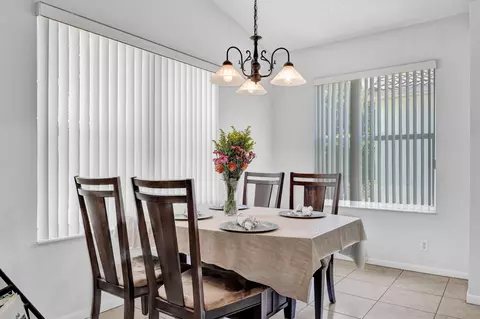 10431 Utopia Cir E, Boynton Beach, FL 33437 photo 9
