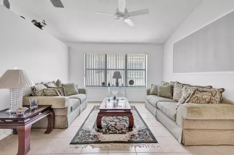 10431 Utopia Cir E, Boynton Beach, FL 33437 photo 3