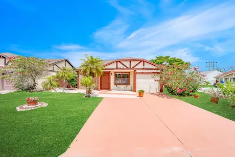11130 Model Cir E, Boca Raton, FL 33428 photo 6