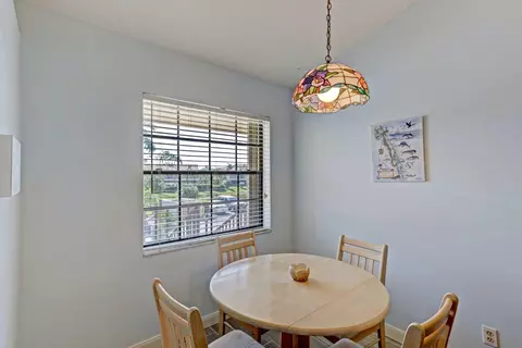 202 Pinecrest Cir #D, Jupiter, FL 33458 photo 11