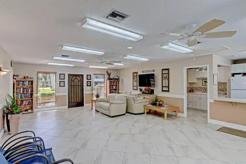 202 Pinecrest Cir #D, Jupiter, FL 33458 photo 29