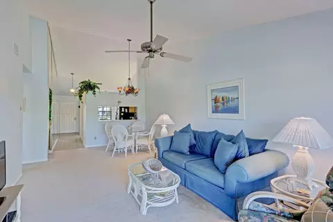 202 Pinecrest Cir #D, Jupiter, FL 33458 photo 8