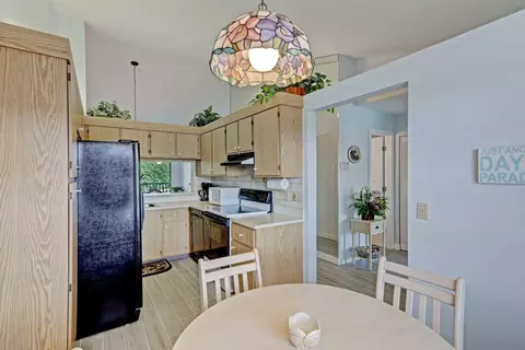 202 Pinecrest Cir #D, Jupiter, FL 33458 photo 9