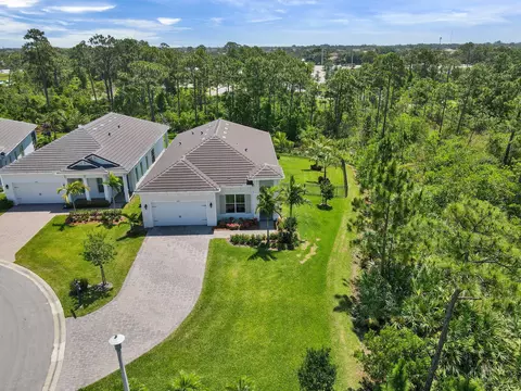 4572 SW Millbrook Ln, Stuart, FL 34997 photo 3