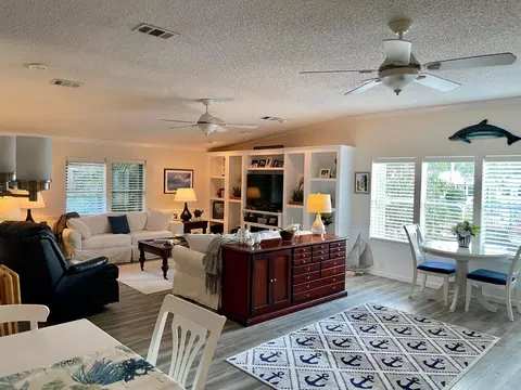 222 SE Paradise Pl, Stuart, FL 34997 photo 13