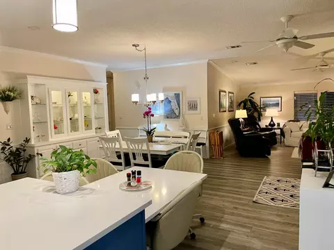 222 SE Paradise Pl, Stuart, FL 34997 photo 9