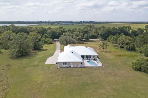 2140 NE 39th Blvd, Okeechobee, FL 34972 photo 3