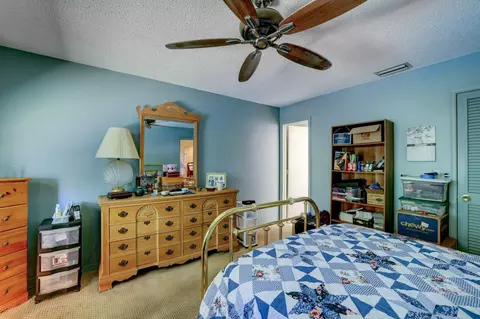 1230 SE Parkview Pl #D9, Stuart, FL 34994 photo 12