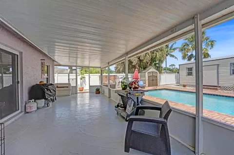 6745 2nd St, Jupiter, FL 33458 photo 14