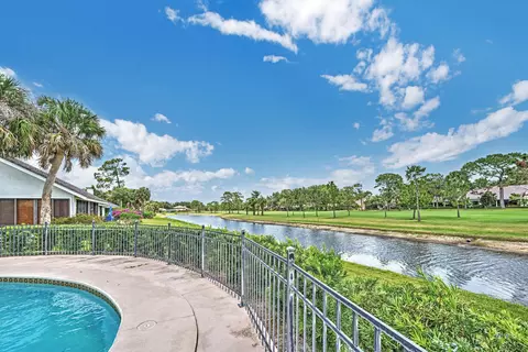 5030 SE Burning Tree Cir, Stuart, FL 34997 photo 1