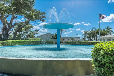 150 Horizons E #310, Boynton Beach, FL 33435 photo 35