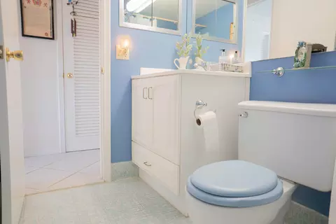 150 Horizons E #310, Boynton Beach, FL 33435 photo 11