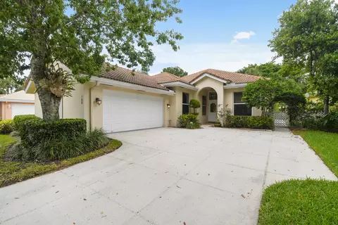 188 Hampton Cir, Jupiter, FL 33458 photo 1