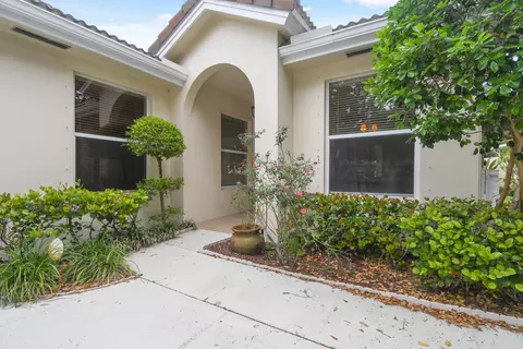 188 Hampton Cir, Jupiter, FL 33458 photo 3