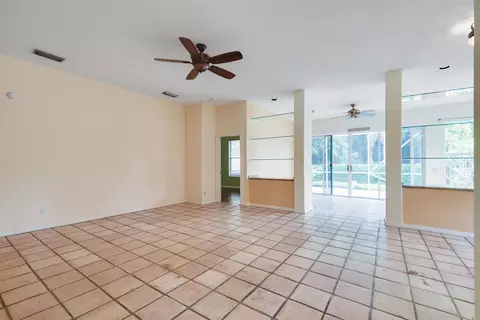 188 Hampton Cir, Jupiter, FL 33458 photo 9