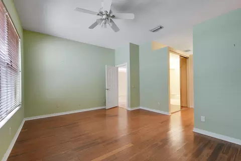 188 Hampton Cir, Jupiter, FL 33458 photo 17