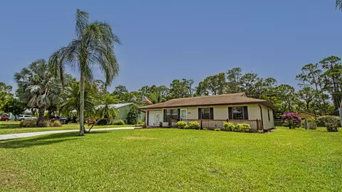 5346 SE Celestial Cir, Stuart, FL 34997 photo 1