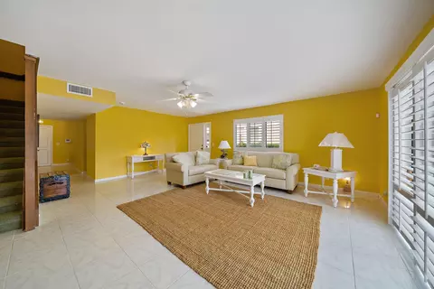 51 Maplecrest Cir, Jupiter, FL 33458 photo 12