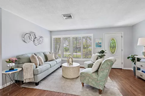 4171 Mark St, Jupiter, FL 33469 photo 4
