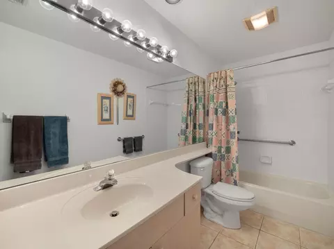 6352 SE Windsong Ln, Stuart, FL 34997 photo 10