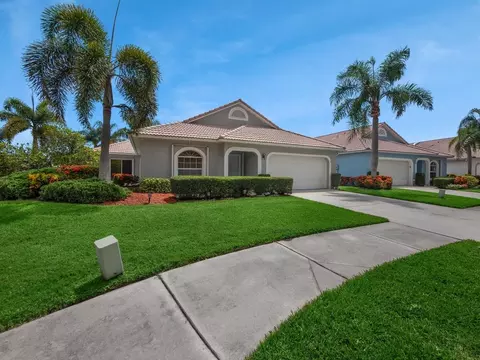 6352 SE Windsong Ln, Stuart, FL 34997 photo 2