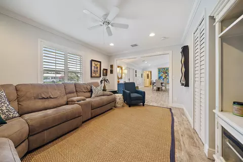 106 Fairview E, Tequesta, FL 33469 photo 12