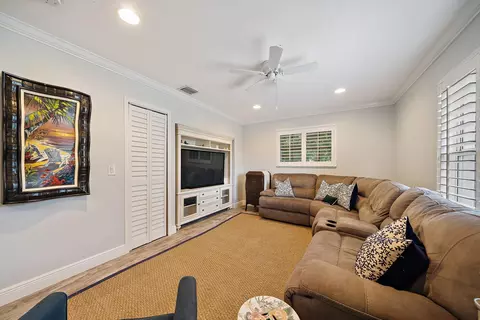 106 Fairview E, Tequesta, FL 33469 photo 11