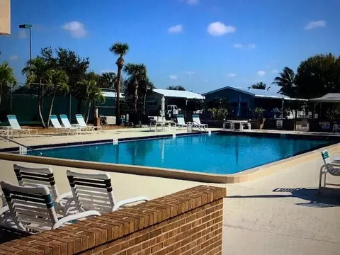 2875 SW Thunderbird Trl, Stuart, FL 34997 photo 14