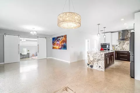 1084 W 65th St, Hialeah, FL 33012 photo 1